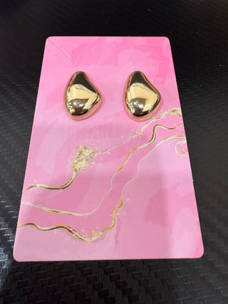 Gold Medium Teardrop Earrings - Trudy's Trendy Boutique
