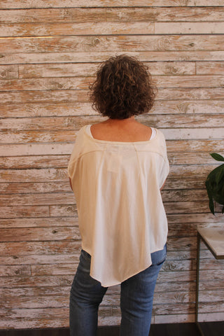 Goes With Everything Top - Trudy's Trendy Boutique