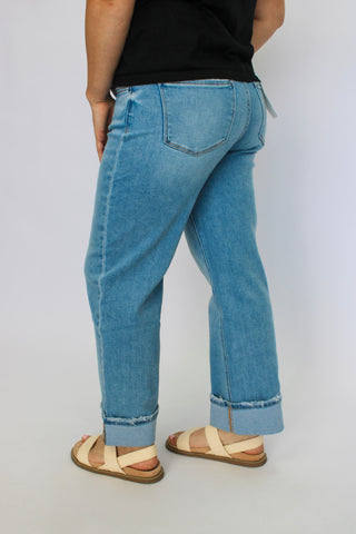 Vervet MidRise Cuffed Slim Wide Jeans Reg/Curvy - Trudy's Trendy Boutique