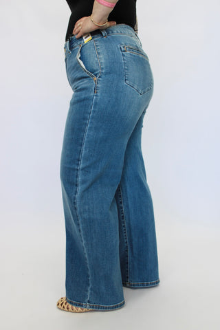 Judy Blue HW Column Trouser SHORT - Trudy's Trendy Boutique