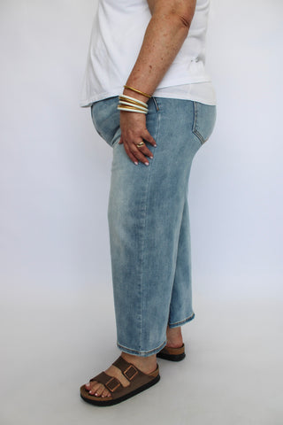 Judy Blue MR Wide Crop Jeans - Trudy's Trendy Boutique