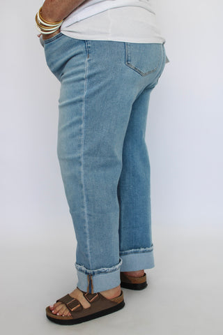 Vervet MidRise Cuffed Slim Wide Jeans Reg/Curvy - Trudy's Trendy Boutique