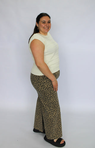 Roam Free Printed Pants Reg/Curvy - Trudy's Trendy Boutique
