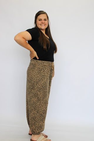 Wildly Unbothered Joggers - Trudy's Trendy Boutique