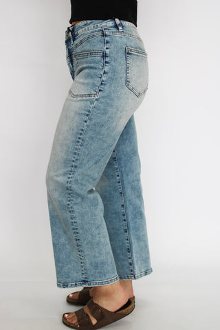 Mica HR Straight Loose Fit Front Yoke Crops - Trudy's Trendy Boutique