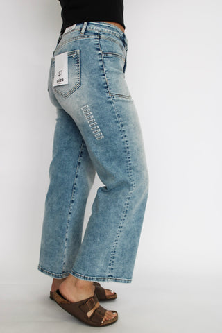 Mica HR Straight Loose Fit Front Yoke Crops - Trudy's Trendy Boutique