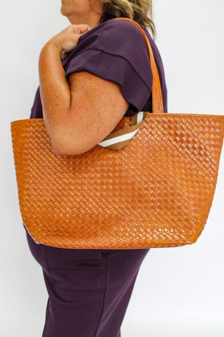 Woven Tiffany Tote Bag - Trudy's Trendy Boutique