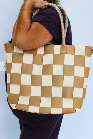Courtney Checkered Tote - Trudy's Trendy Boutique