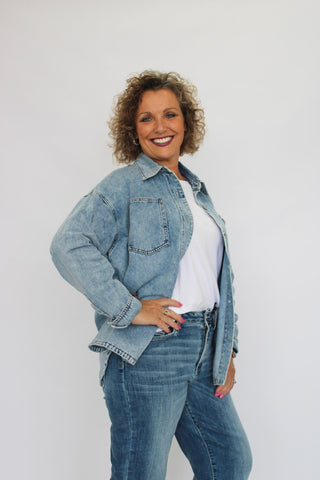 The Tide Washed Relaxed Denim Jacket - Trudy's Trendy Boutique