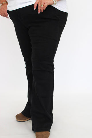 Judy Blue HW TC Black Bootcut/Curvy - Trudy's Trendy Boutique