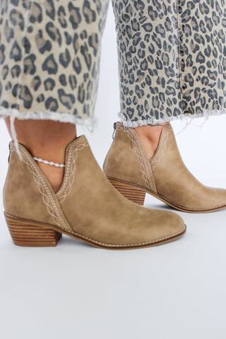 Corkys Dive Bar Bootie/Taupe - Trudy's Trendy Boutique