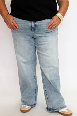 Mica Mid-Rise Loose Fit Straight Ankle/Curvy - Trudy's Trendy Boutique