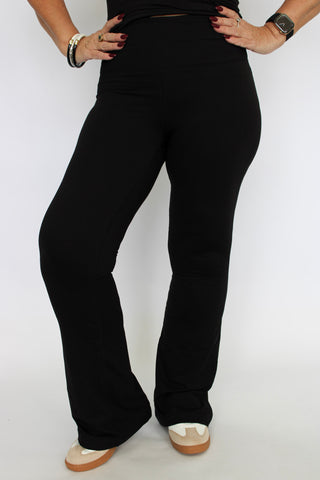 CloudSculpt High-Waist Flare Leggings Reg/Curvy - Trudy's Trendy Boutique