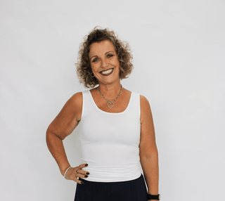 2 Way V-Neck/Scoop Seamless Tank - Trudy's Trendy Boutique