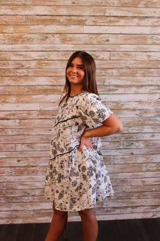 Floral & Fabulous Dress - Trudy's Trendy Boutique