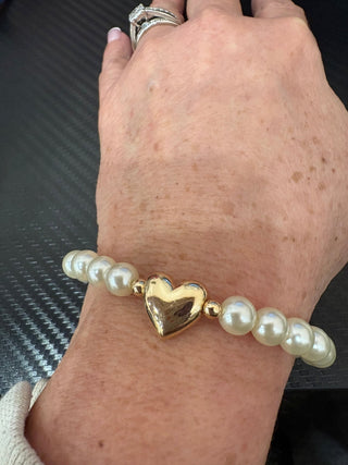 Pearl Heart Bracelet - Trudy's Trendy Boutique