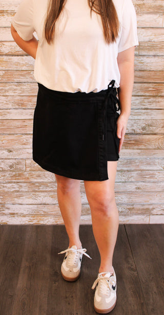 Judy Blue Black Skort - Trudy's Trendy Boutique