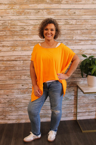 Goes With Everything Top - Trudy's Trendy Boutique