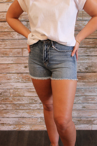 Cello High Rise Mom Short - Trudy's Trendy Boutique