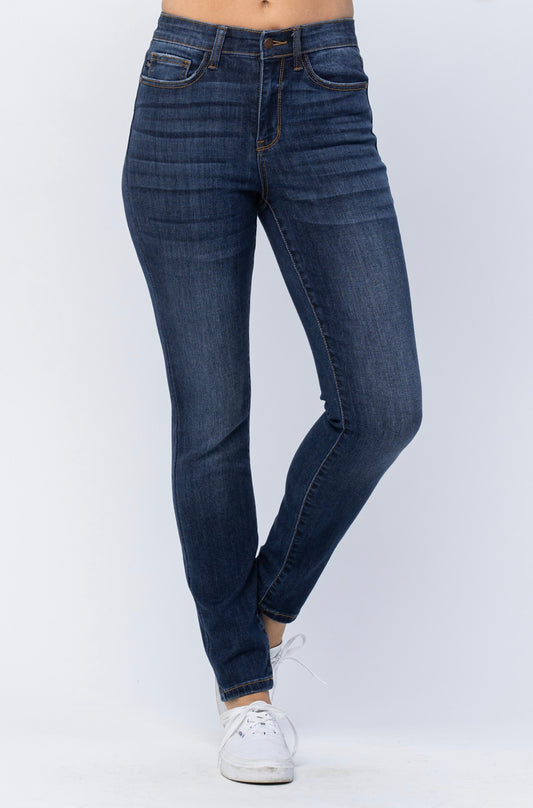 Judy Blue Hi-Rise Dark Relaxed Fit/Curvy