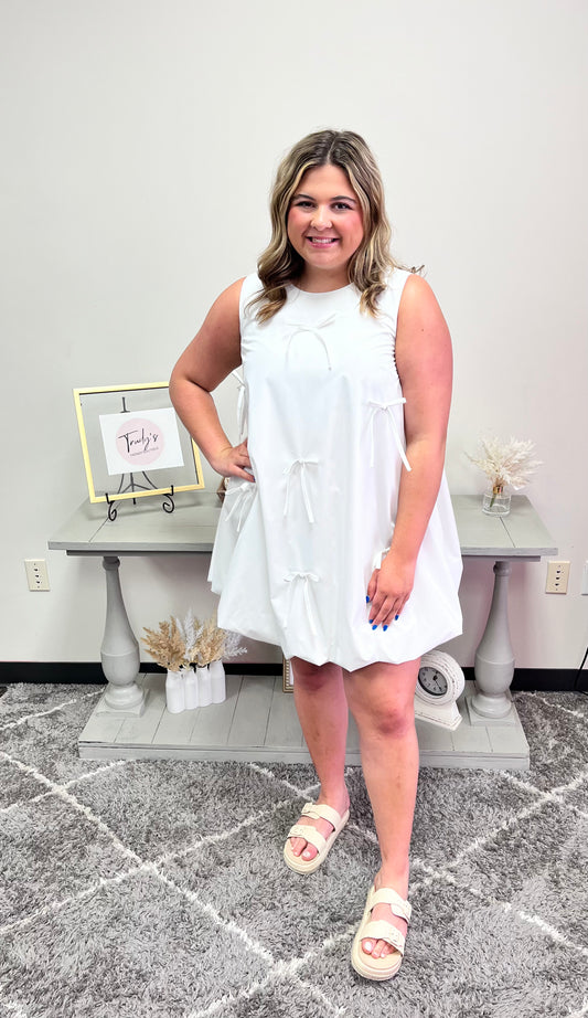 Trendy Bows & Bubble Dress