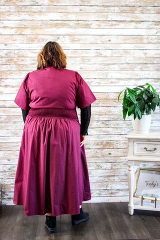 Everyday Charm Midi Dress/Curvy - Trudy's Trendy Boutique