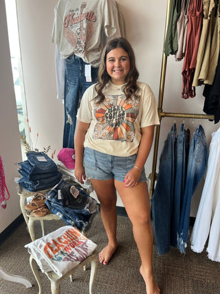 Here Comes the SUN tee - Trudy's Trendy Boutique