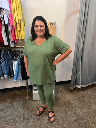 Lounge Around Set/Ash Olive/Curvy