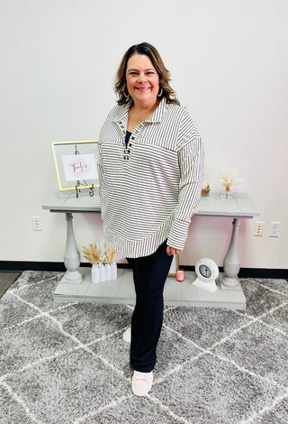 A Great Escape Pullover - Trudy's Trendy Boutique