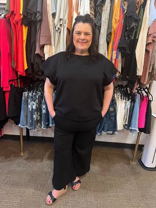 Here To Stand Out BLACK Crop Pants/Curvy - Trudy's Trendy Boutique