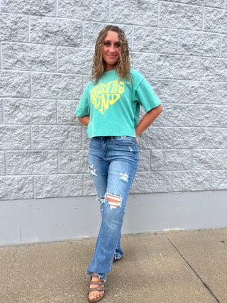 Just Be Kind Graphic Tee - Trudy's Trendy Boutique