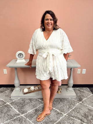 She's A Showstopper Romper/Curvy - Trudy's Trendy Boutique