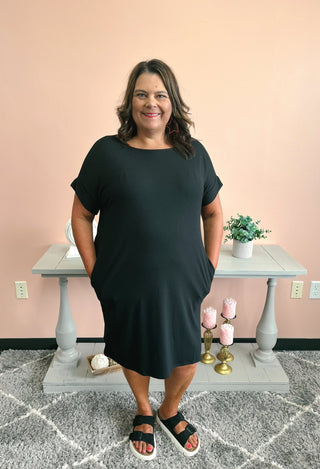 Black Short Sleeve Dress with Pockets
