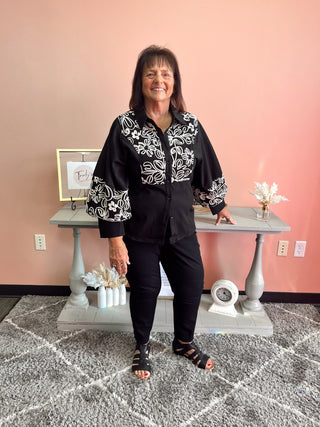 Downtown Chic Top - Trudy's Trendy Boutique