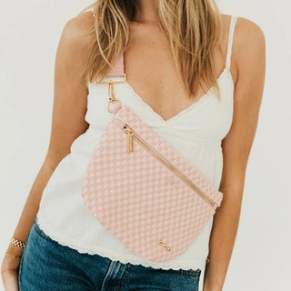 Outlaw Woven Bum Bag - Trudy's Trendy Boutique