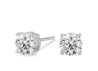 ChanSutt Diamond Studs - Trudy's Trendy Boutique